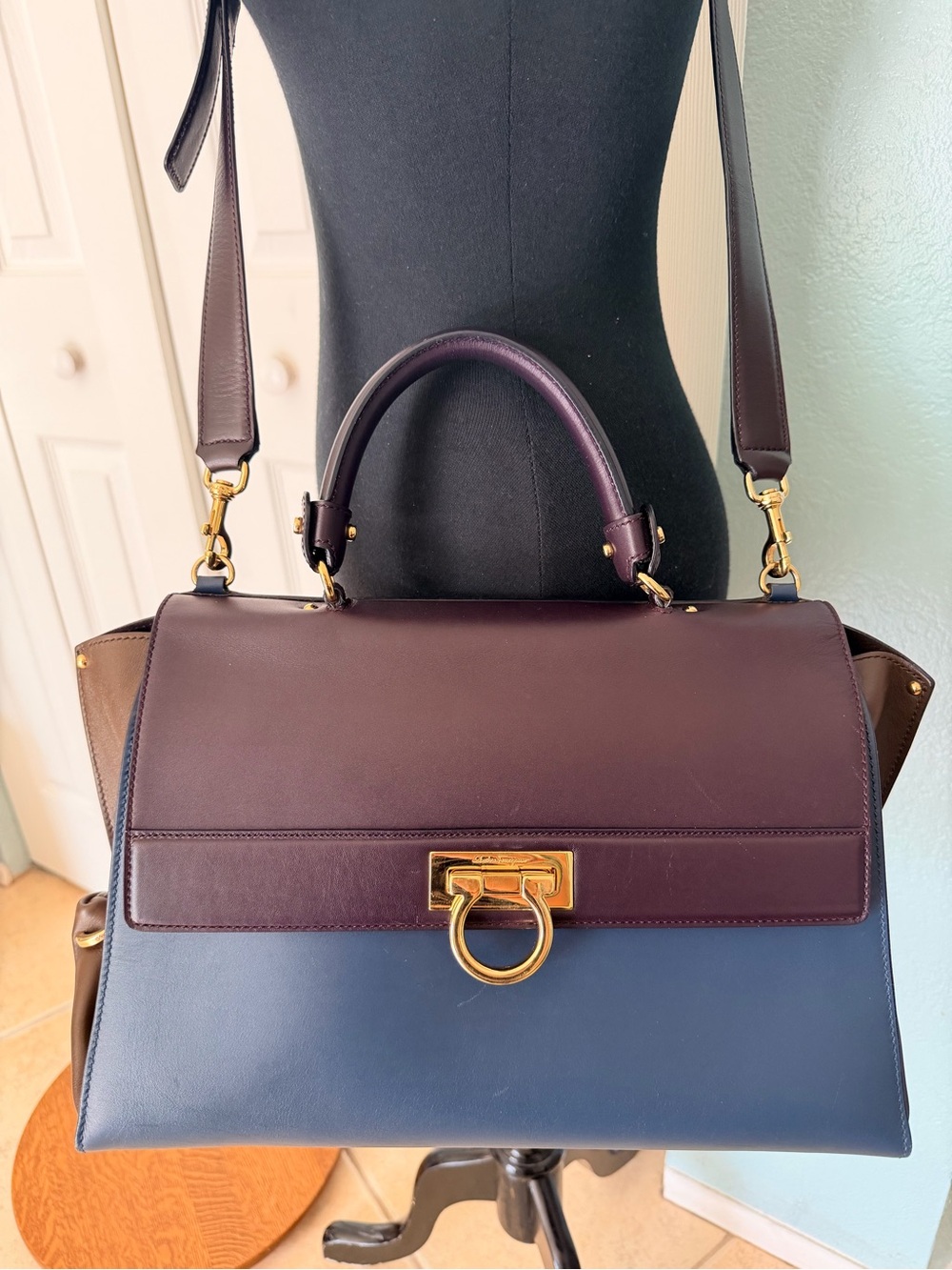 Salvatore Ferragamo Tricolor Blue Brown Leather Sofia Satchel and Shoulder Bag - Picture 14 of 16